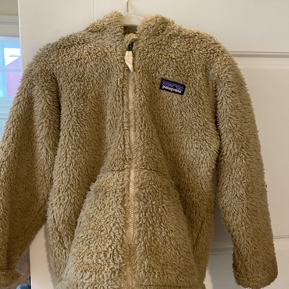 Patagonia baby Furry Friends hoodie - Picture 6 of 10